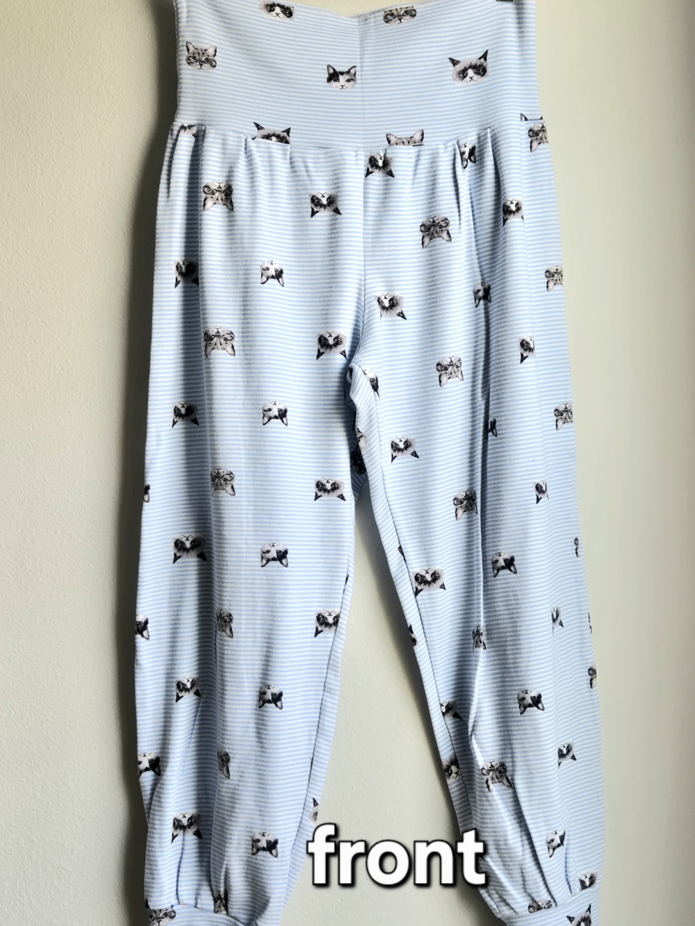 Light Blue Striped Women's Cat Print Jogger Pants / PJs, Sz Large